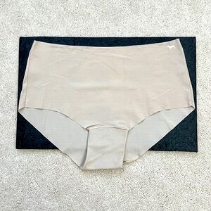 Victoria’s Secret PINK Sexy Seamless Smooth No Show Logo Boyshort Panties Large